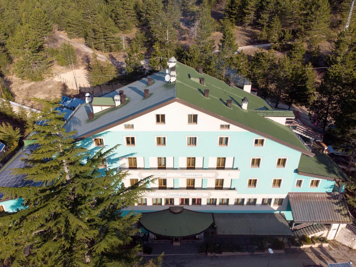 Hotel Fiordigigli L'Aquila Exterior photo