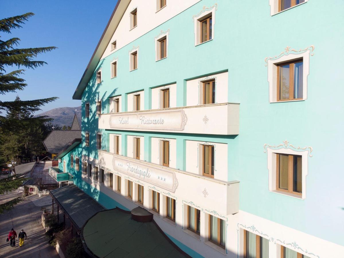Hotel Fiordigigli L'Aquila Exterior photo